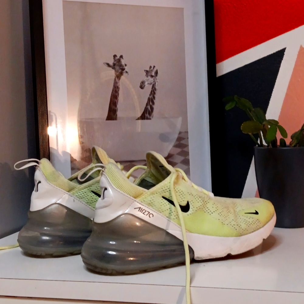 Air max 270 neon green